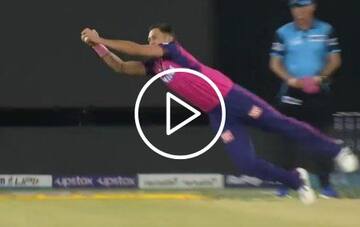 [Watch] Trent Boult Takes a Sensational Catch Off His Own Bowling Against Punjab Kings
